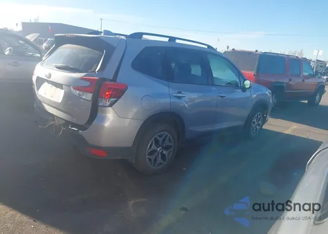 2021 Subaru Forester Premium из США, поврежденный, VIN JF2SKAFC4MH519393